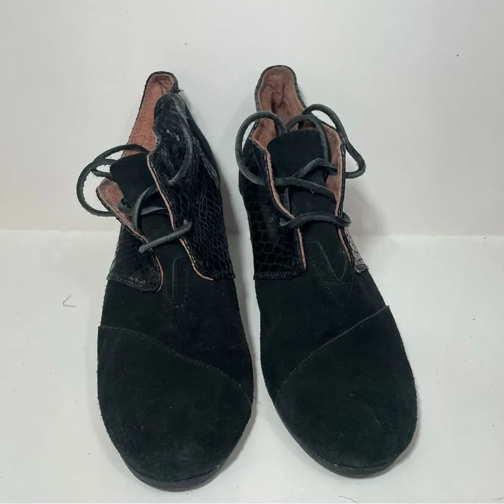 Toms Black Snakeskin Wedge Booties